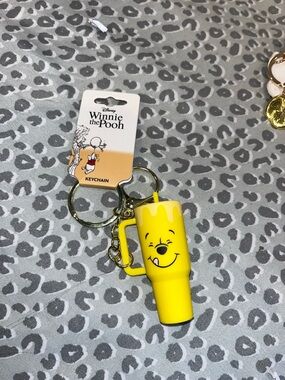 Winnie the Pooh Tumbler Keychain